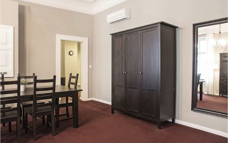 Praha 1 - chlazení hotelových pokojů