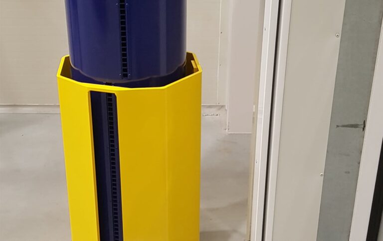 Opava - Mondelez - dveřní clony