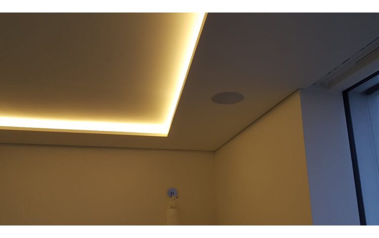 Hrnčíře - stropní topení a chlazení UNI