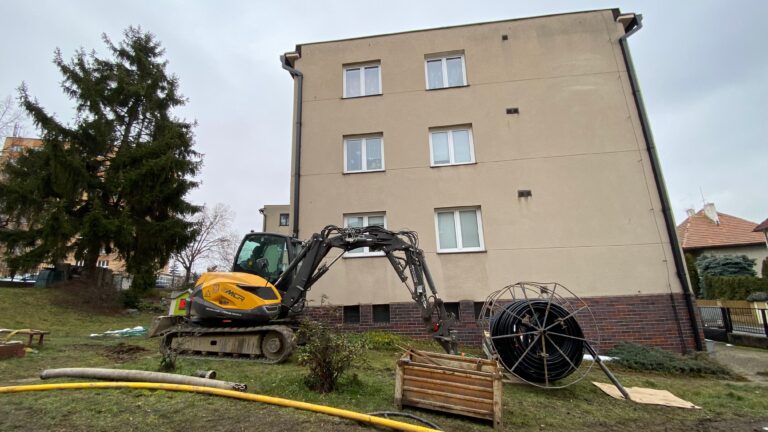 Praha Krč 2023 - geotermální čerpadlo + vrt