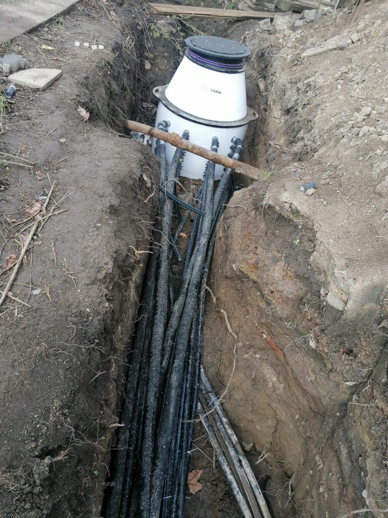 Brno 2024 - Geotermální vrt, GtTČ, stropní topení